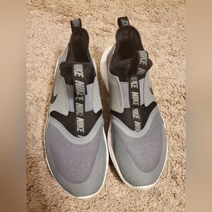 Nike Flex Runner Youth Boys Running Shoes
